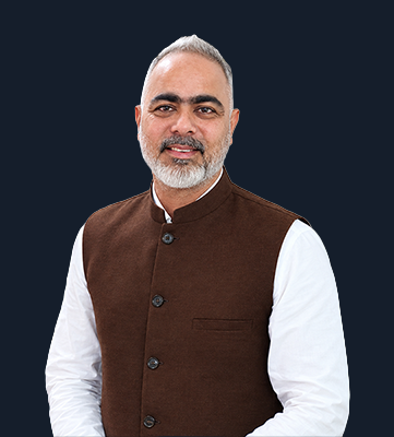 Portrait of Shri. Puneet Moudgil, Founder and Managing Director of HFD Energy